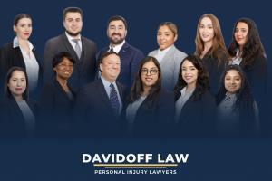 ¡Solicite ya una primera reunión con nuestro abogado de accidentes peatonales en Queens de Davidoff Law Personal Injury Lawyers!